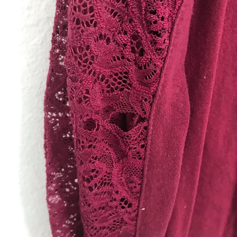 Maroon long Sleeve Ambiance Maternity shirt (large) - Picture 5 of 6